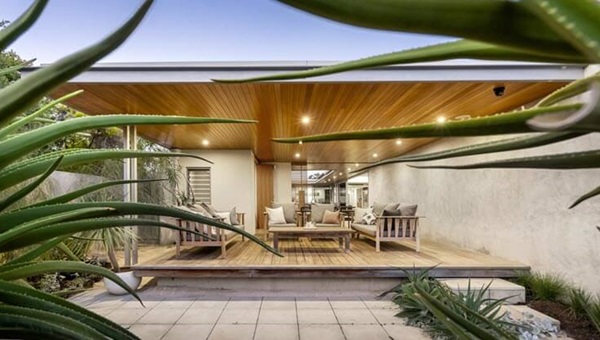city_beach_coastal-736x414jpg (1)