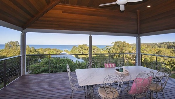 eagle_bay_736x414jpg (1)
